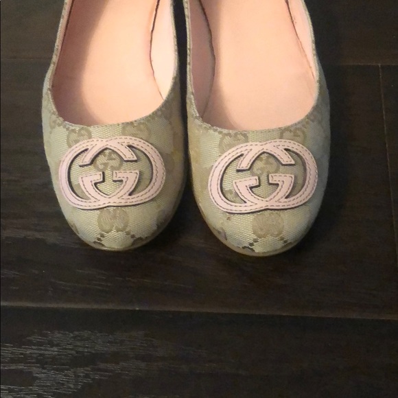 Gucci Flats - Picture 2 of 5